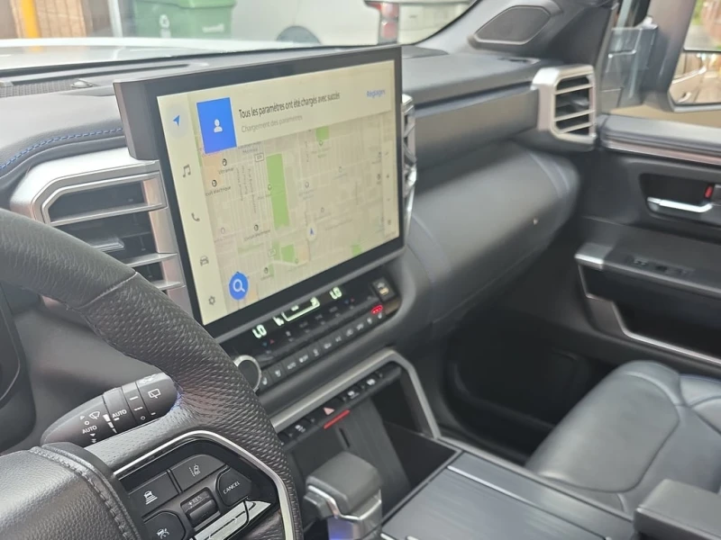 Toyota Sequoia * Platinum 4WD * CARFAX * БЕЗ ПЪРВОНАЧАЛНА ВНОСКА, снимка 9 - Автомобили и джипове - 53203715