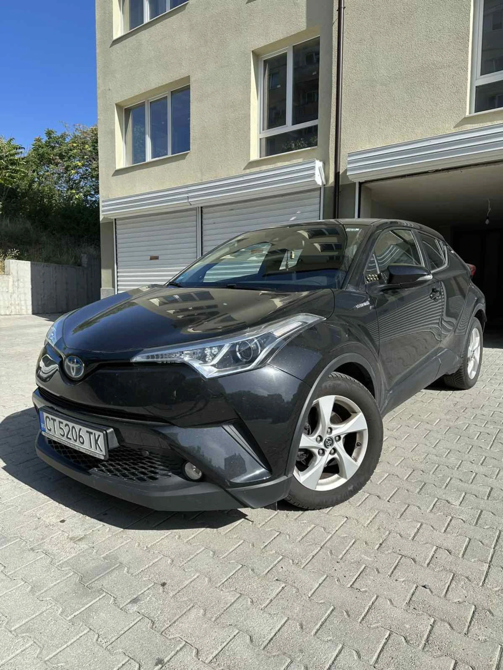 Toyota C-HR 1.8 hybrid - изображение 2