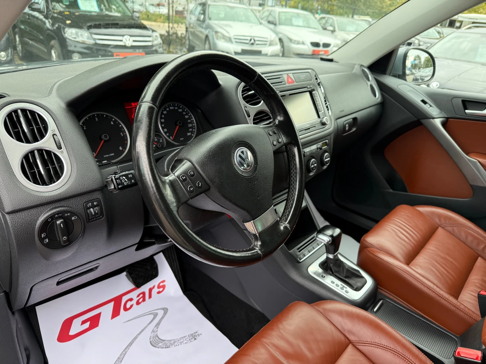 VW Tiguan 2.0TDI/DSG/4x4/NAVI/CAMERA - изображение 8