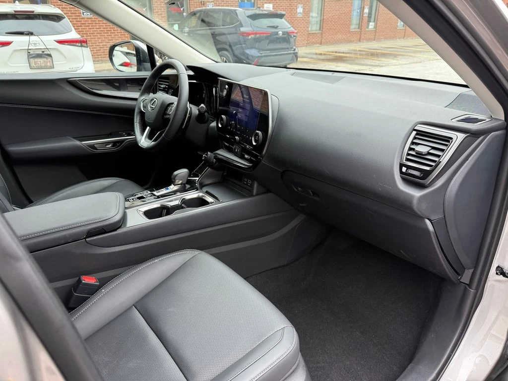 Lexus NX * 250 * CARFAX * ��� ������������ ������ | Mobile.bg � ����������� 11