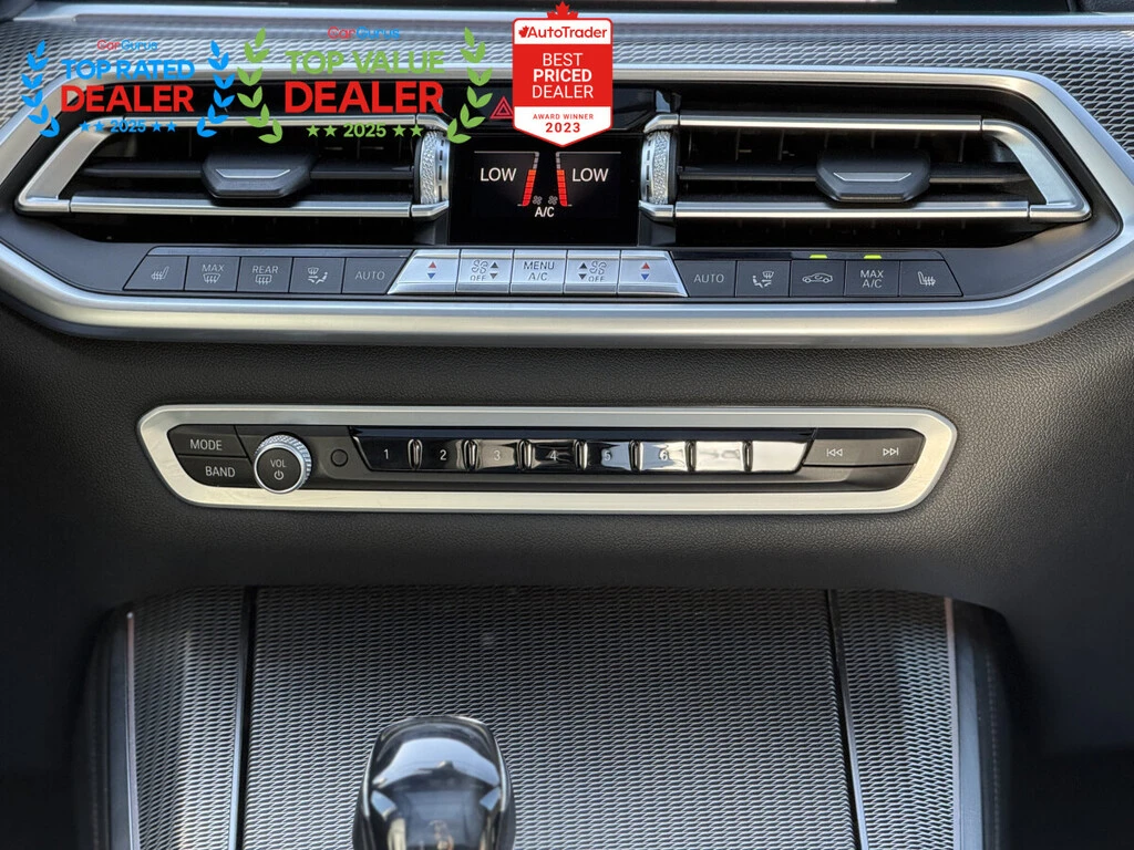 BMW X5 M SPORT | HARMAN KARDON | PANO | HEAD UP DISPLAY| , снимка 14 - Автомобили и джипове - 53732679