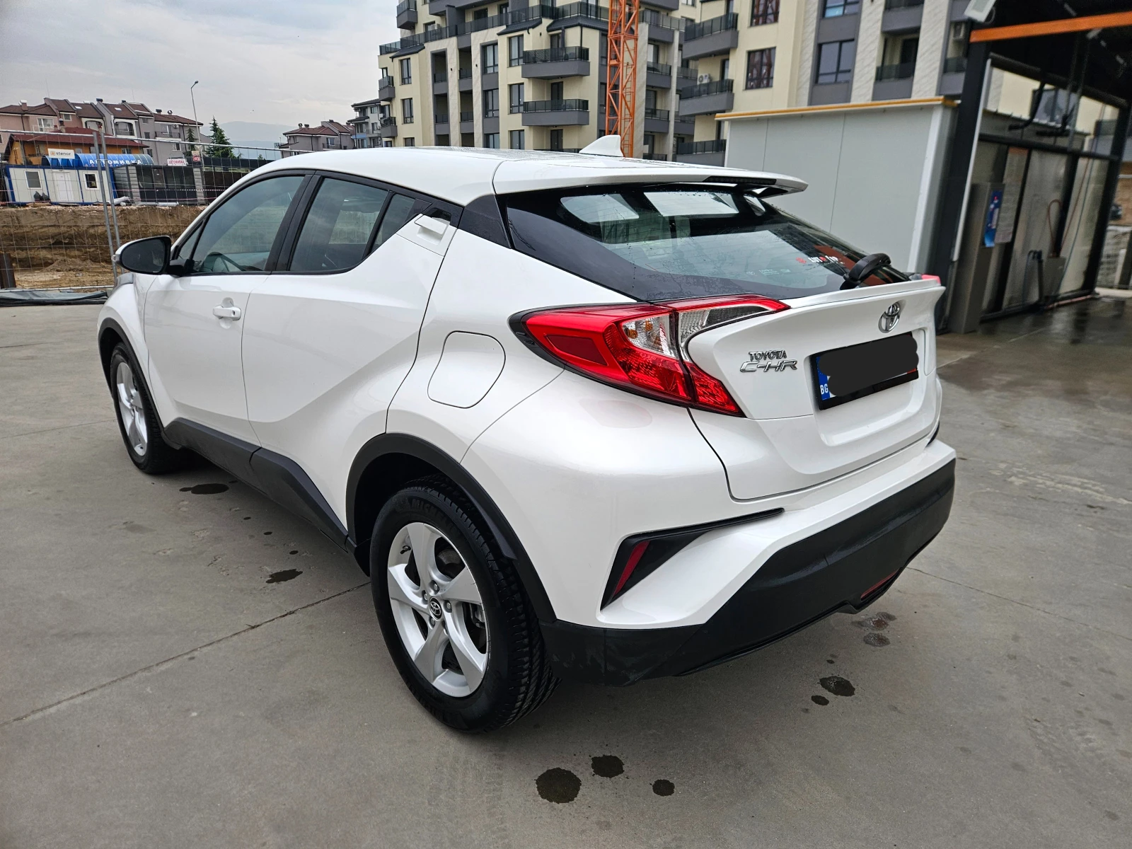 Toyota C-HR 1.2T, снимка 3 - Автомобили и джипове - 54222860