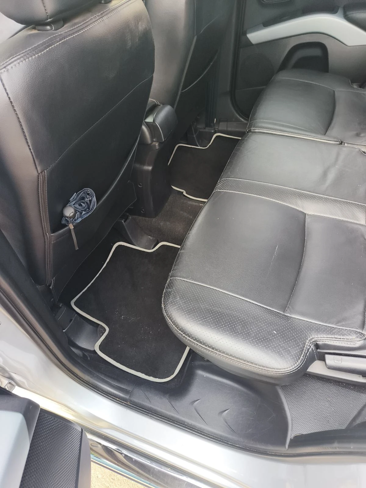 Citroen C-Crosser, снимка 13 - Автомобили и джипове - 55876987
