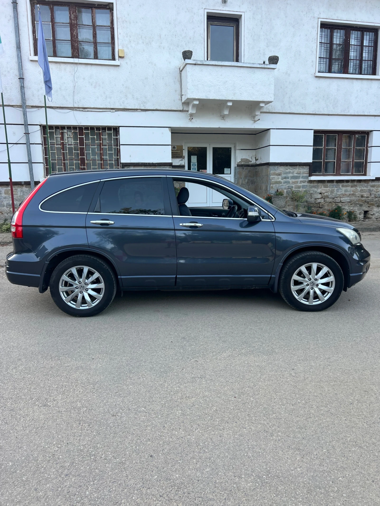 Honda Cr-v Honda CR-V 2.2 i-DTEC (150 к.с.) 4x4 | Facelift | , снимка 3 - Автомобили и джипове - 55879069