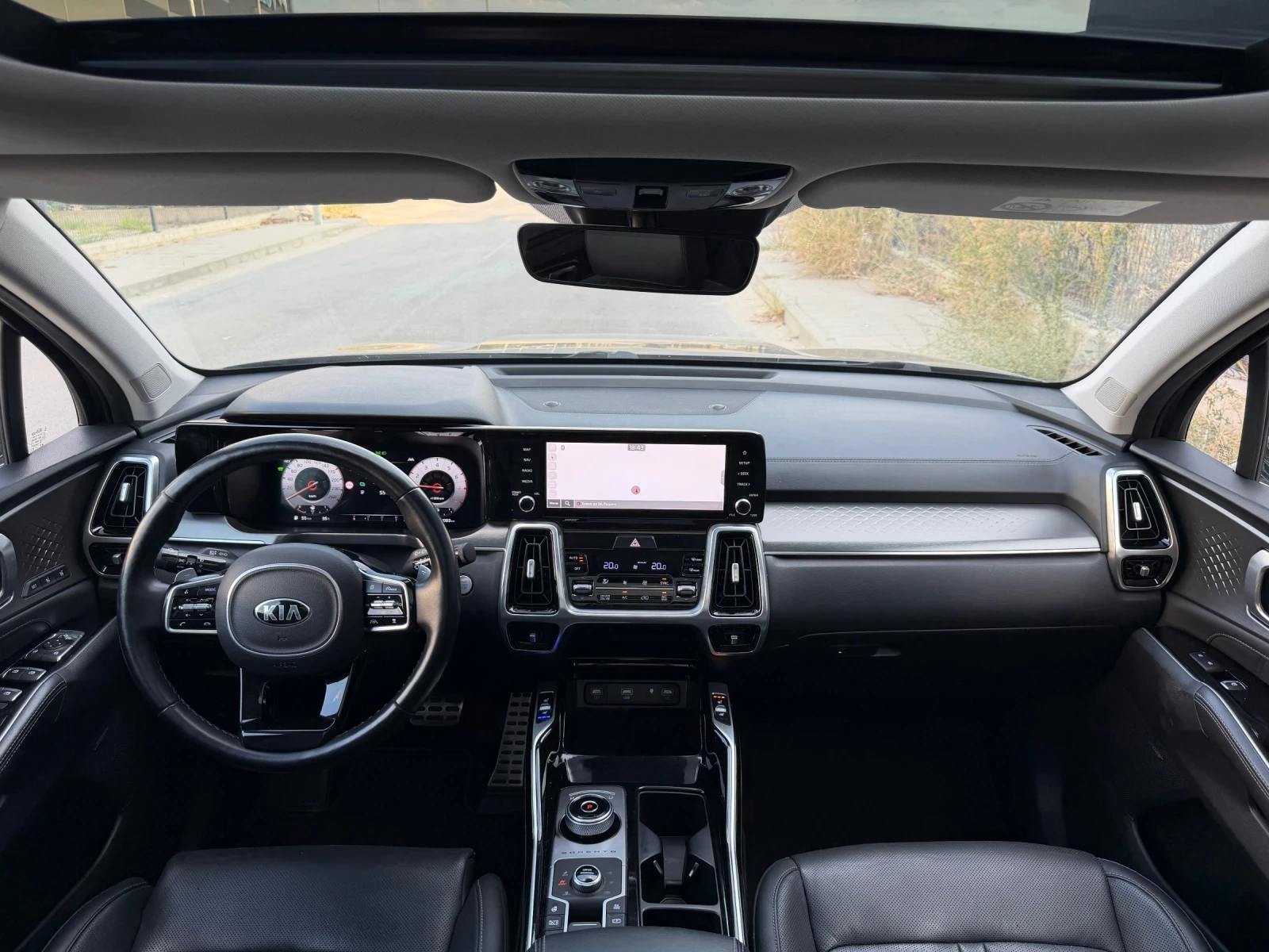Kia Sorento 1.6 T-GDI PLUG-IN 265кс 4x4 PLATINUM/ПАНО 7Местна, снимка 8 - Автомобили и джипове - 56216201