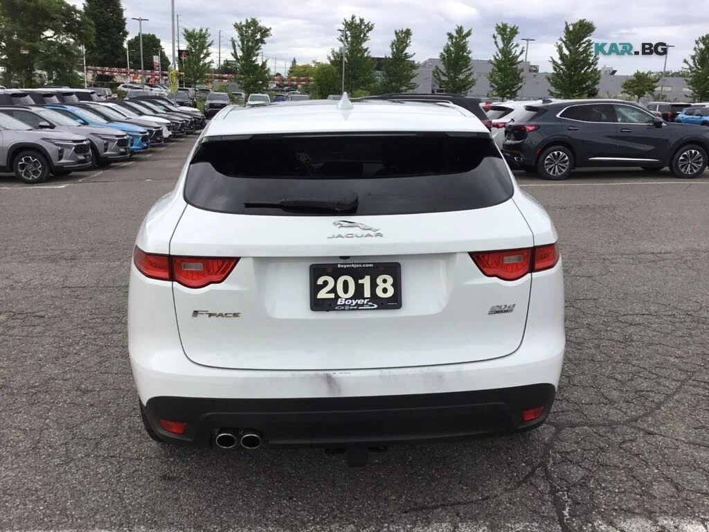 Jaguar F-PACE 20d * Premium * АвтоКредит * (ЦЕНА ДО БГ), снимка 4 - Автомобили и джипове - 56240424