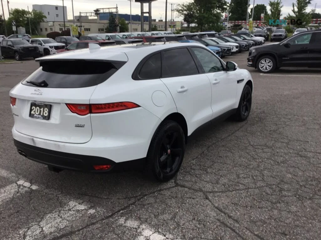 Jaguar F-PACE 20d * Premium * АвтоКредит * (ЦЕНА ДО БГ), снимка 5 - Автомобили и джипове - 56240424