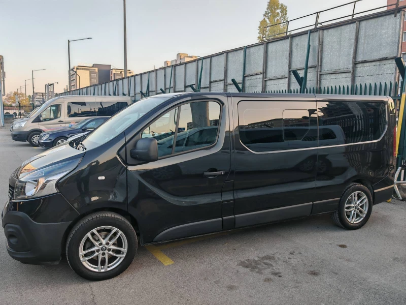 Renault Trafic Tourer, снимка 1 - Бусове и автобуси - 47757183