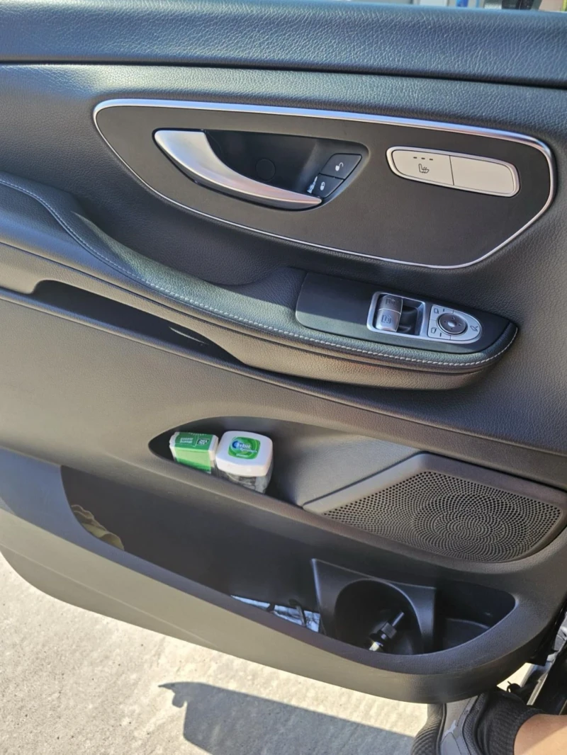 Mercedes-Benz V 250, снимка 6 - Бусове и автобуси - 51715563