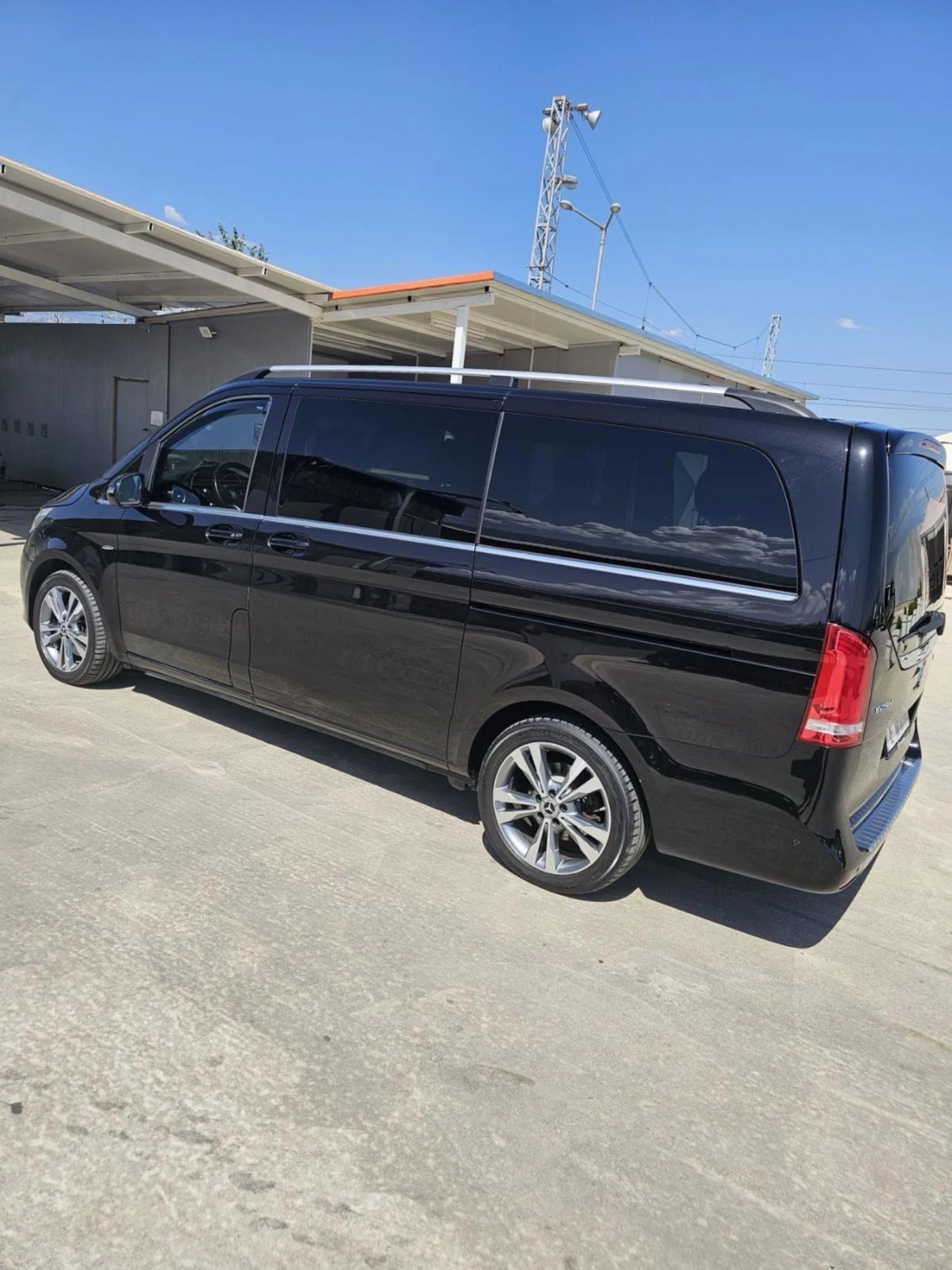 Mercedes-Benz V 250  - изображение 4