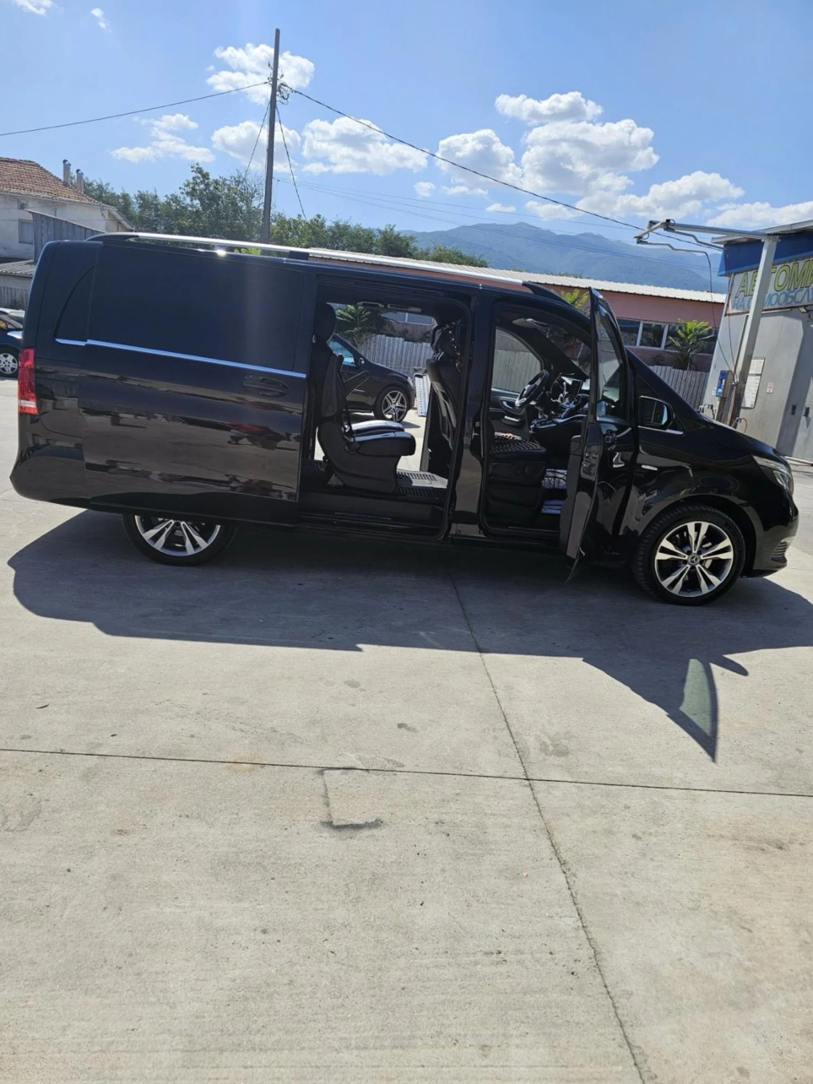 Mercedes-Benz V 250  - изображение 9