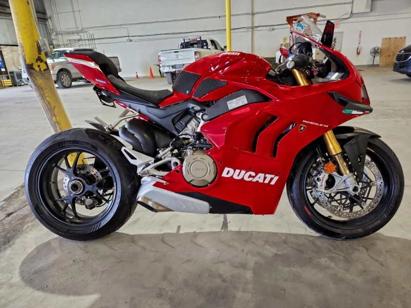 Ducati Panigale V4/АВТОФИНАНСИРАНЕ ОТ 255 ЕВРО
