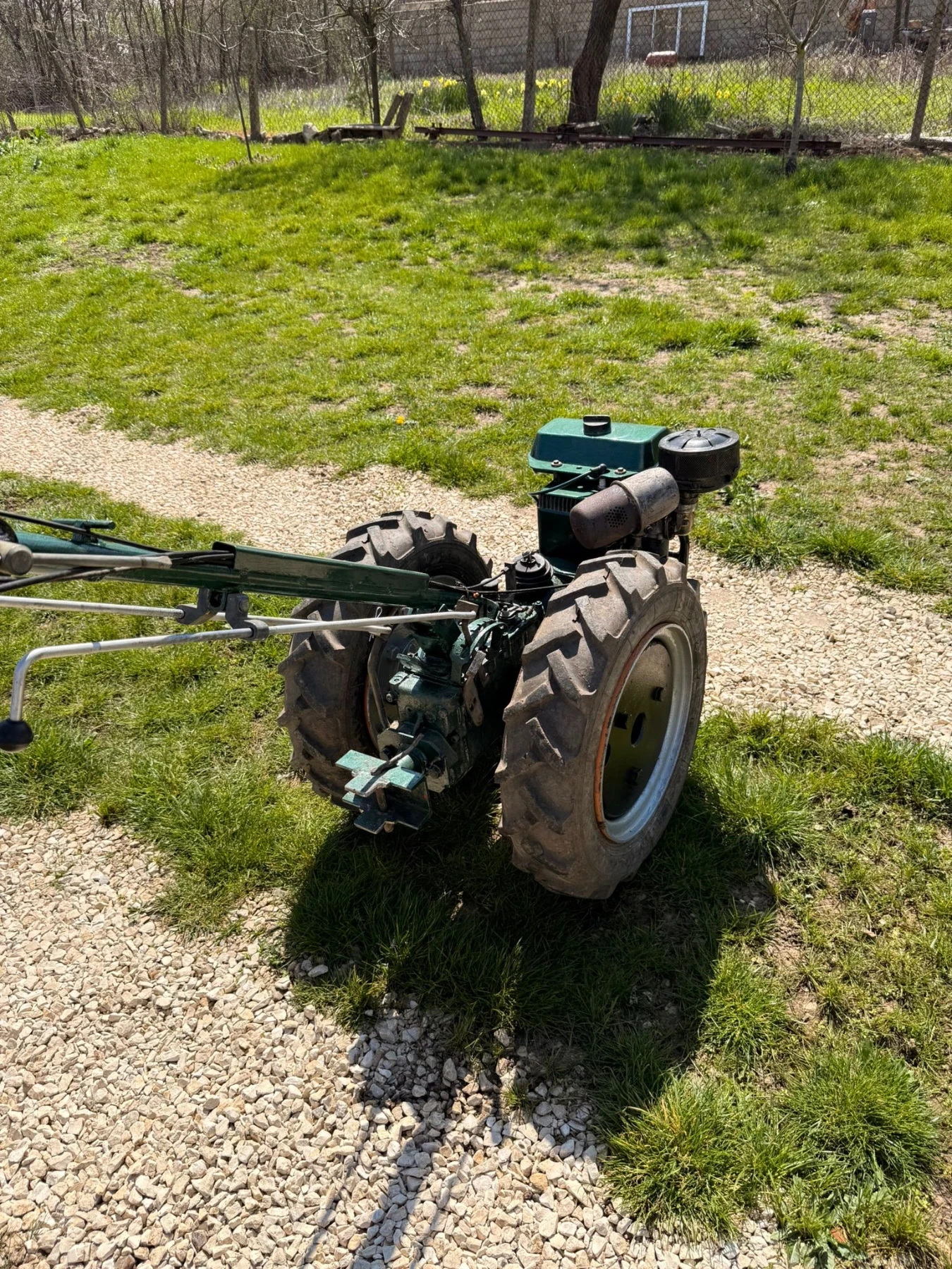 Мотокултиватор Друга марка, снимка 2 - Селскостопанска техника - 54127333