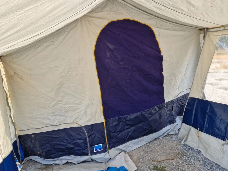 Каравана Adria Ремарке Палатка 5 МЕСТА , снимка 5 - Каравани и кемпери - 50417964