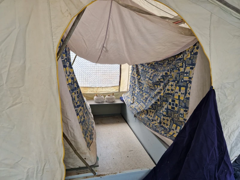 Каравана Adria Ремарке Палатка 5 МЕСТА , снимка 7 - Каравани и кемпери - 50417964