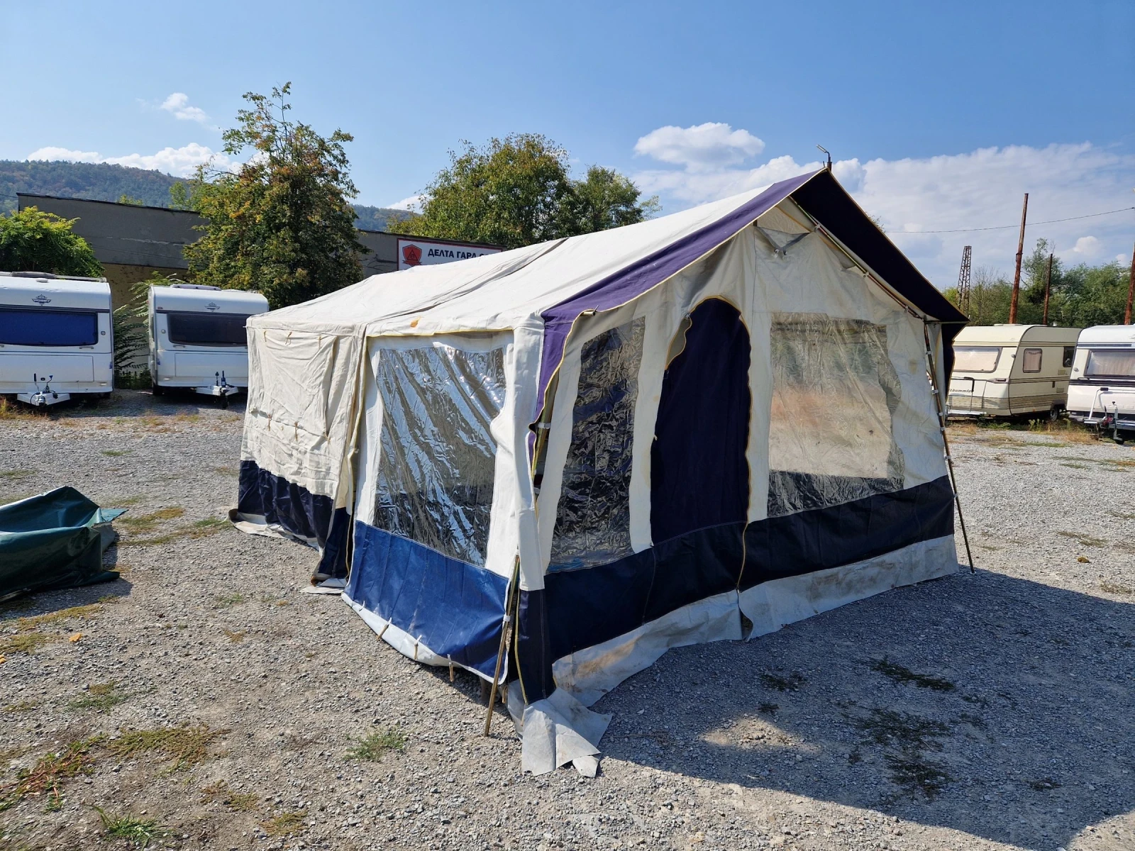  Adria   5   | Mobile.bg   1