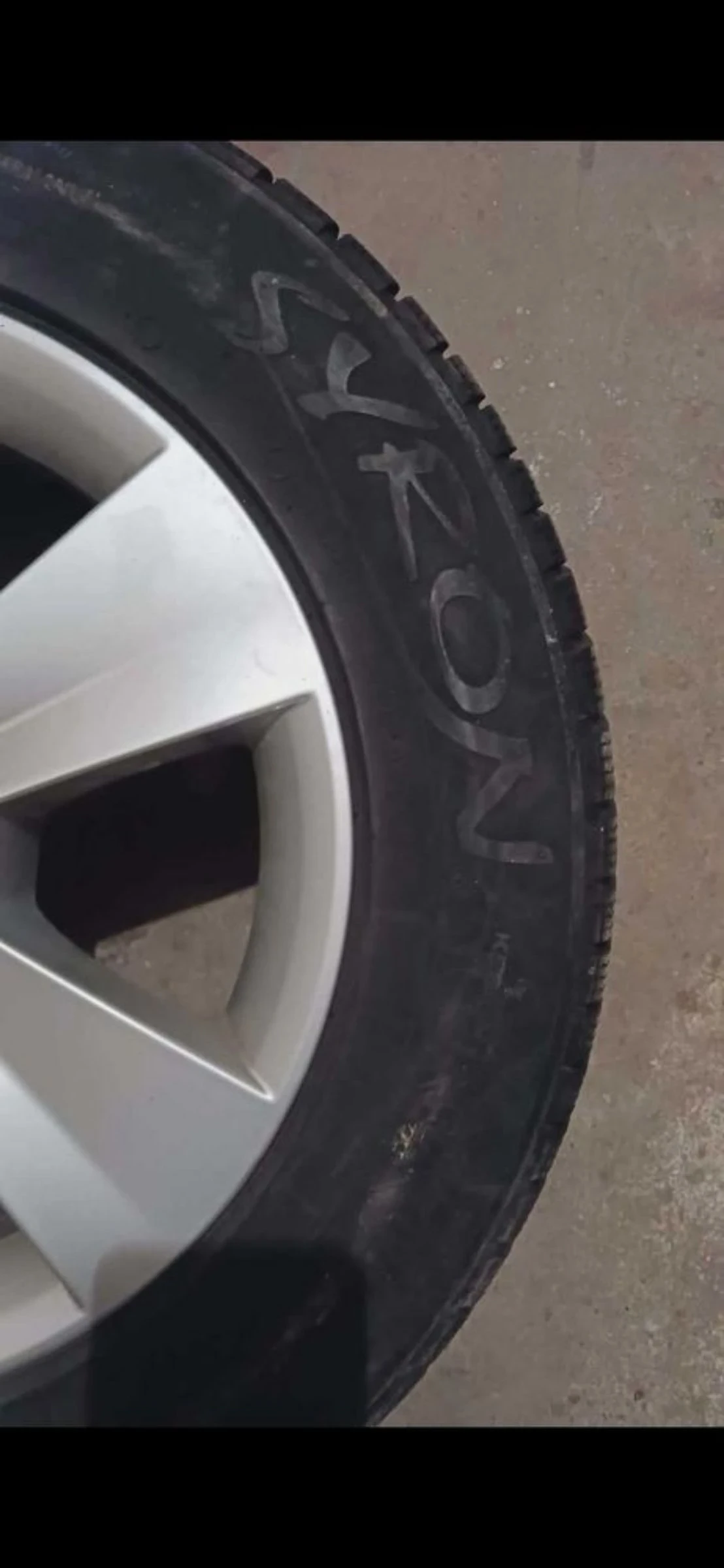 ���� 215/60R16 | Mobile.bg � ����������� 4
