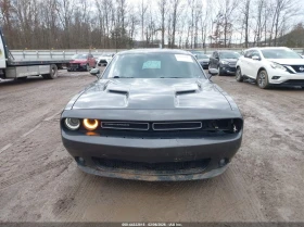 Dodge Challenger Sxt, снимка 12