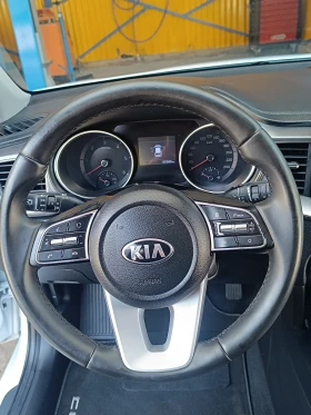 Kia Ceed 1.6 CRDI TOP | Mobile.bg    12