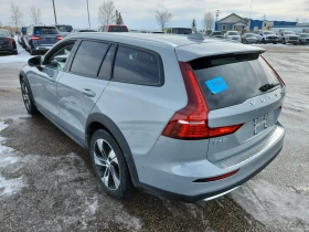 Volvo V60 Cross Country * * CARFAX * * АВТО КРЕДИТ * *  | Auto.bg — изображение 4