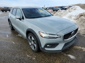 Volvo V60 Cross Country * * CARFAX * * АВТО КРЕДИТ * *  | Auto.bg — изображение 2