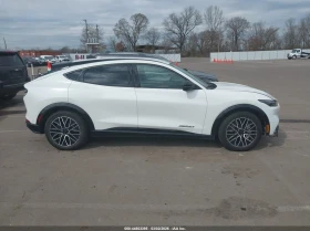 Ford Mustang Mach-E Premium | Mobile.bg � ����� ������ 13