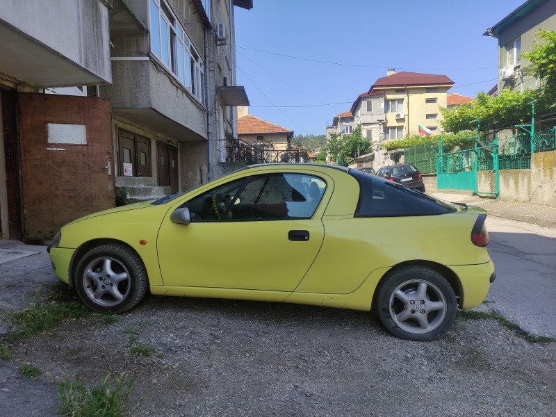 Opel Tigra, снимка 1 - Автомобили и джипове - 46329401