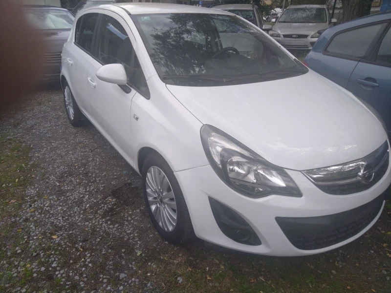 Opel Corsa 1.2 с газ, снимка 2 - Автомобили и джипове - 47952947