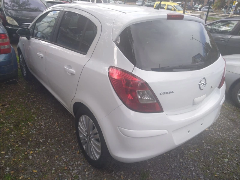 Opel Corsa 1.2 с газ, снимка 6 - Автомобили и джипове - 47952947