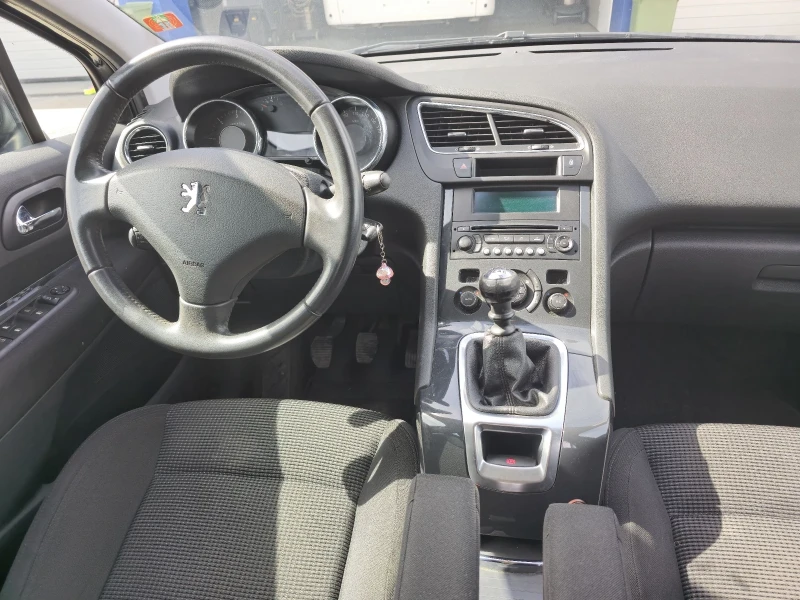 Peugeot 5008 1, 6 HDI, снимка 9 - Автомобили и джипове - 49609663