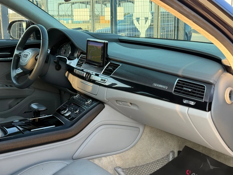 Audi A8 L* S8* PACK* 4.0T* 435к.с* 2016г* 170.000KM* FULL , снимка 10 - Автомобили и джипове - 51254295