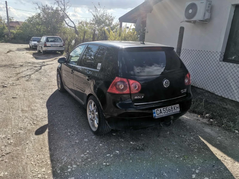 VW Golf 2.0TDI, снимка 2 - Автомобили и джипове - 52851956
