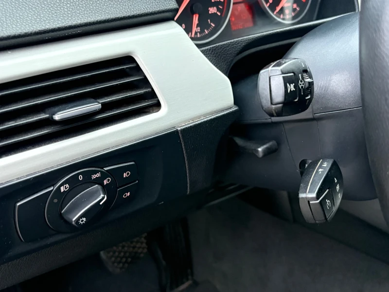 BMW 325 4x4, снимка 12 - Автомобили и джипове - 52334703