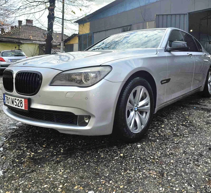 BMW 740 Индивидуал, снимка 2 - Автомобили и джипове - 52616760