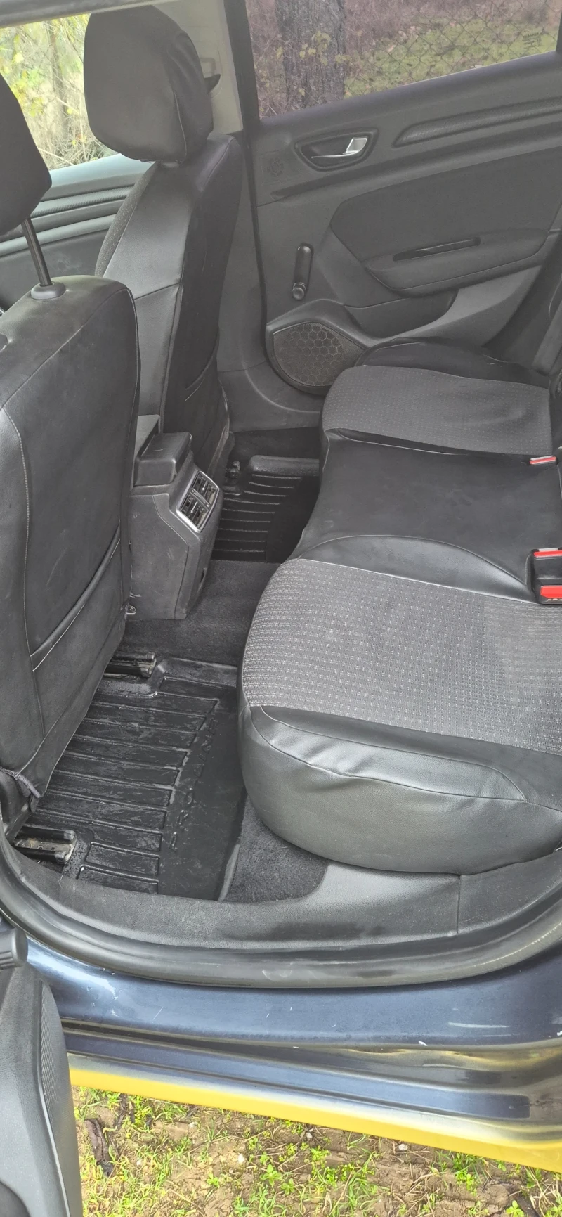 Renault Megane, снимка 8 - Автомобили и джипове - 52777222