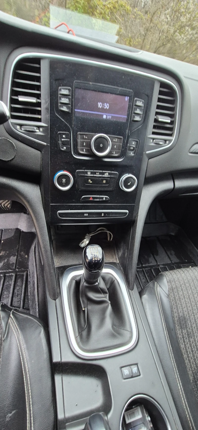 Renault Megane, снимка 6 - Автомобили и джипове - 52777222