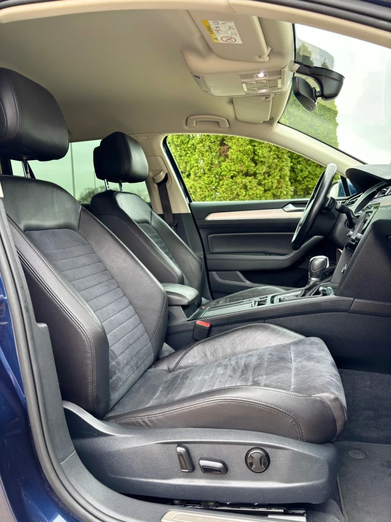 VW Passat 2.0 TDI 190кс Higline+ PAMET 360camera TOP, снимка 12 - Автомобили и джипове - 52873906