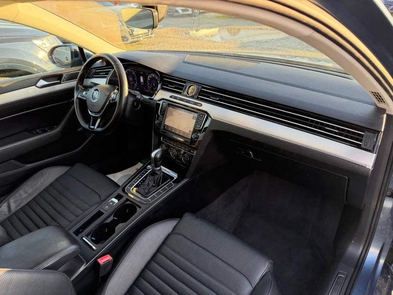 VW Passat 2.0 TDI 4MOTION, снимка 12 - Автомобили и джипове - 52937506