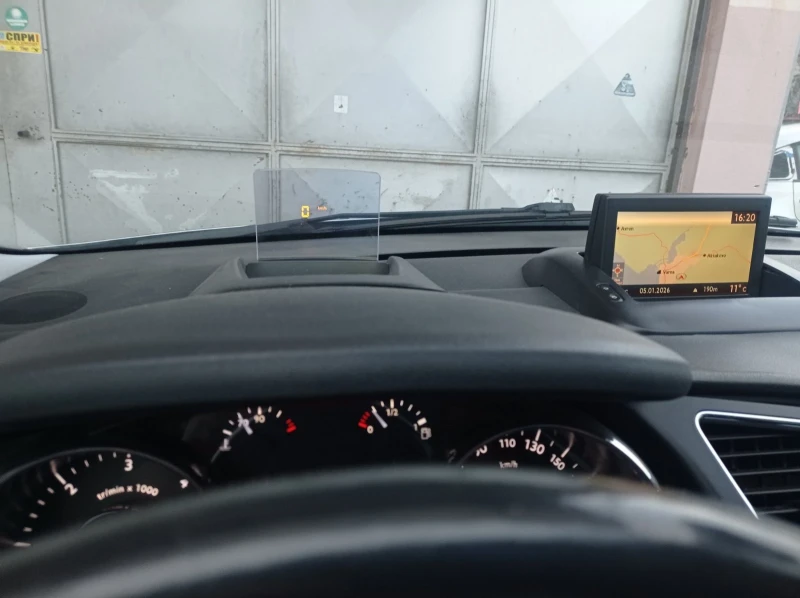 Peugeot 3008 NAVI, PANO, HEAD UP, снимка 11 - Автомобили и джипове - 53024913