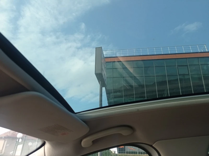 Peugeot 3008 NAVI, PANO, HEAD UP, снимка 4 - Автомобили и джипове - 53024913