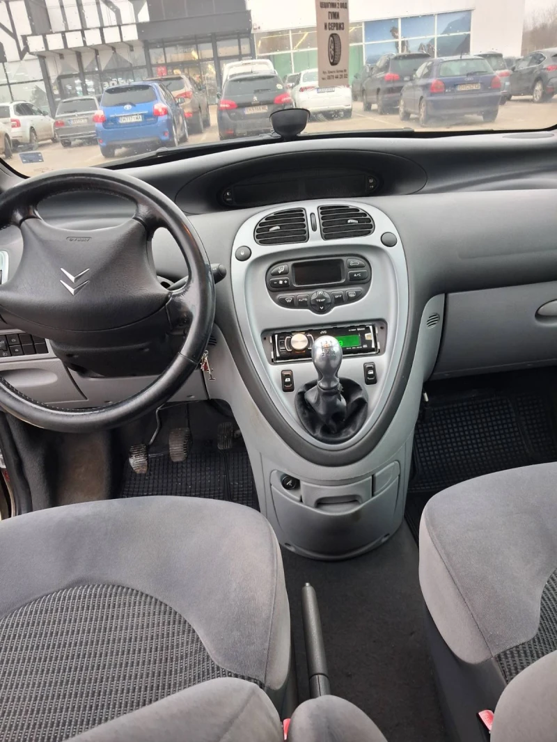 Citroen Xsara picasso 1.6i, снимка 9 - Автомобили и джипове - 53124327