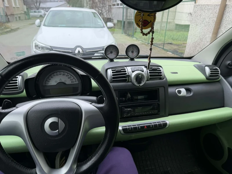 Smart Fortwo, снимка 2 - Автомобили и джипове - 53446239