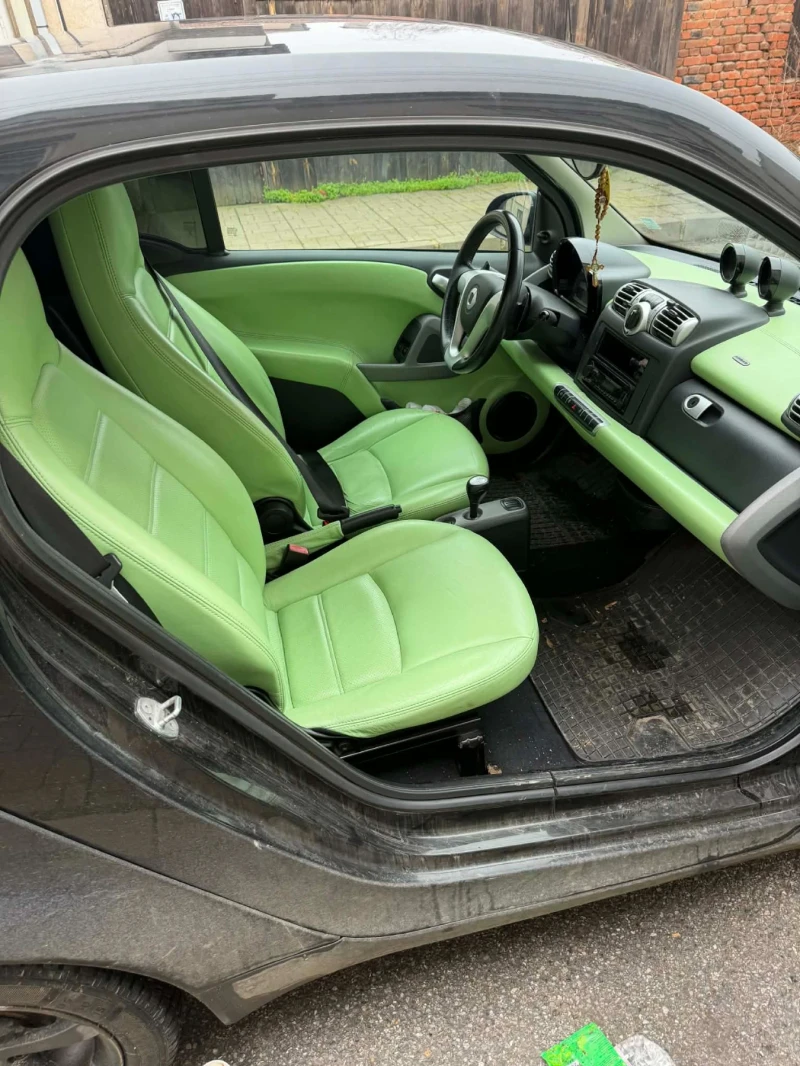 Smart Fortwo, снимка 6 - Автомобили и джипове - 53446239