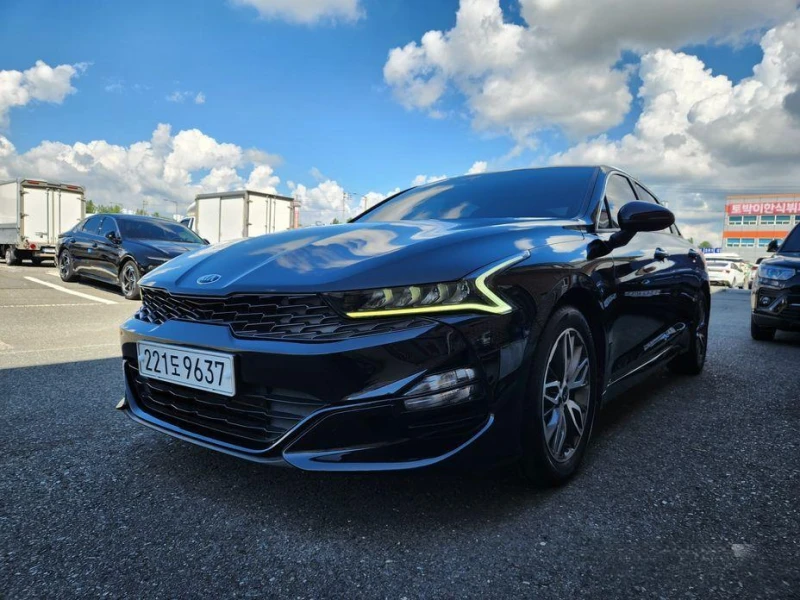 Kia K5 - 32482 лв. / 16607.78 € - 61701460 1