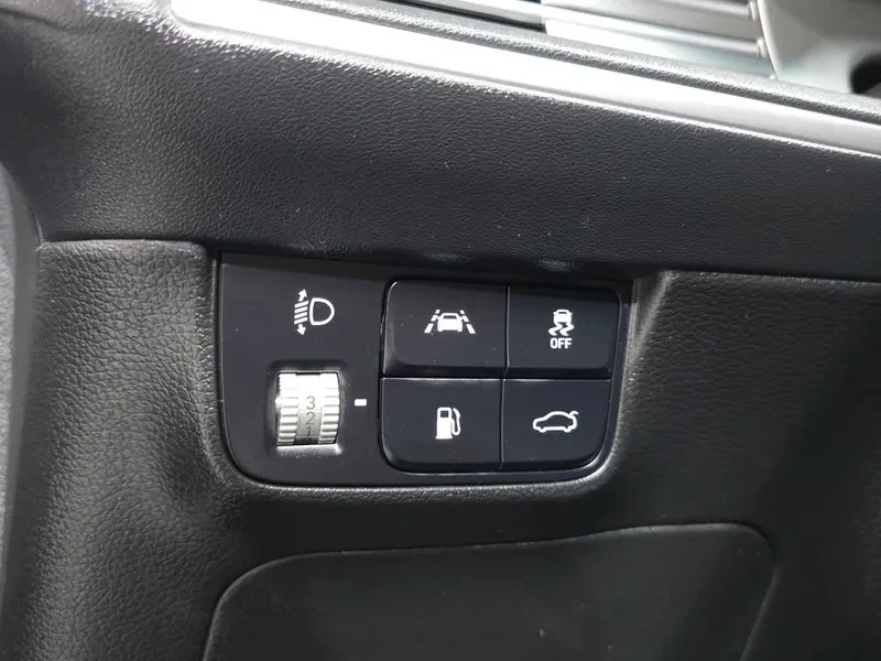 Hyundai Grandeur 3.0 LPG - ���� 30% ����� | Mobile.bg � ����������� 12