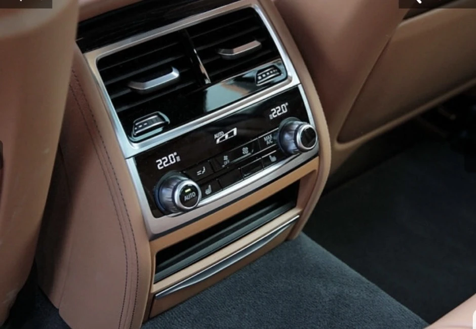 BMW 740 xDrive Sedan, M Sport package, Laserlight - изображение 10