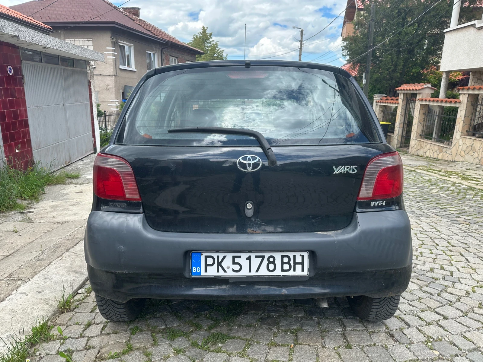 Toyota Yaris 1.0 - изображение 5