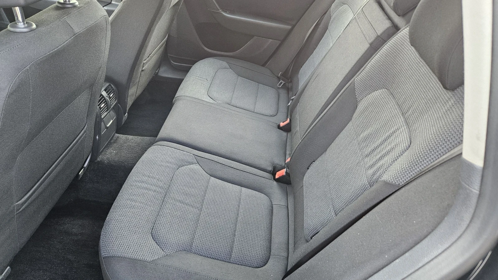 VW Passat 2.0 TDI..Blue MOTION  - изображение 9
