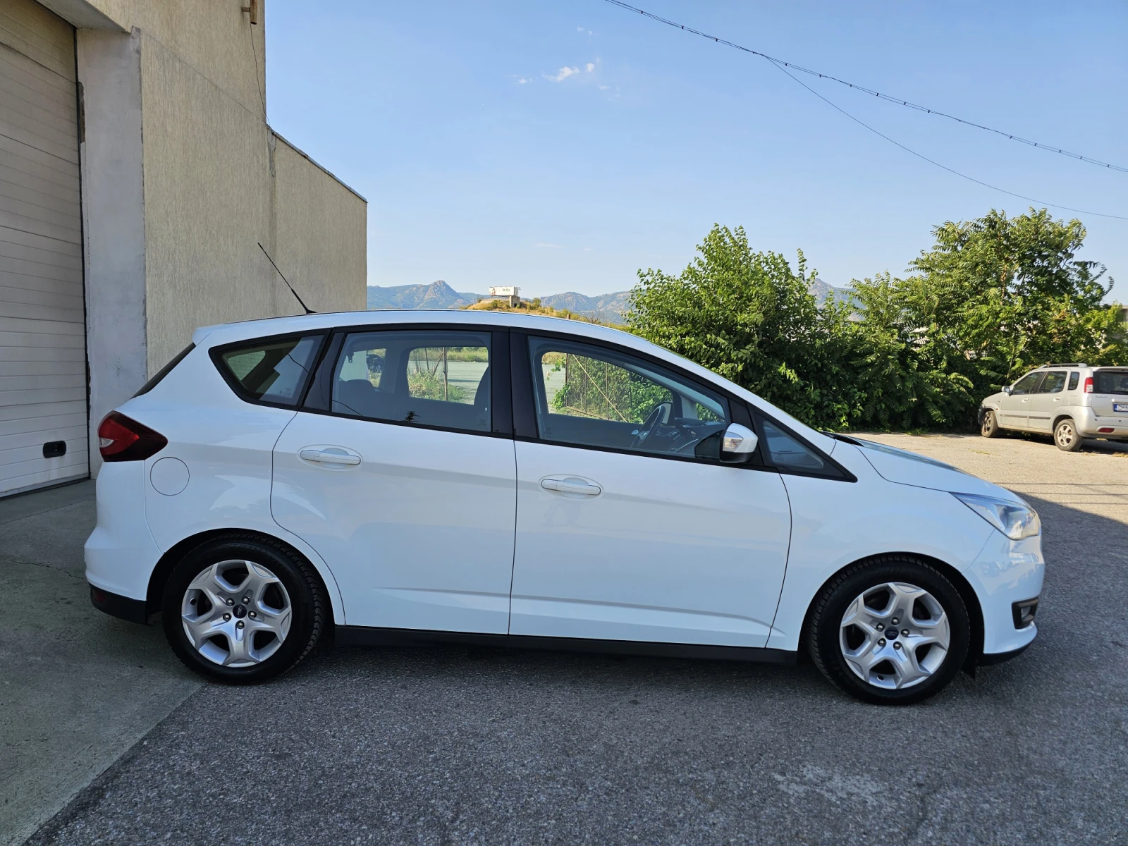 Ford C-max 1.6i GPL - изображение 8