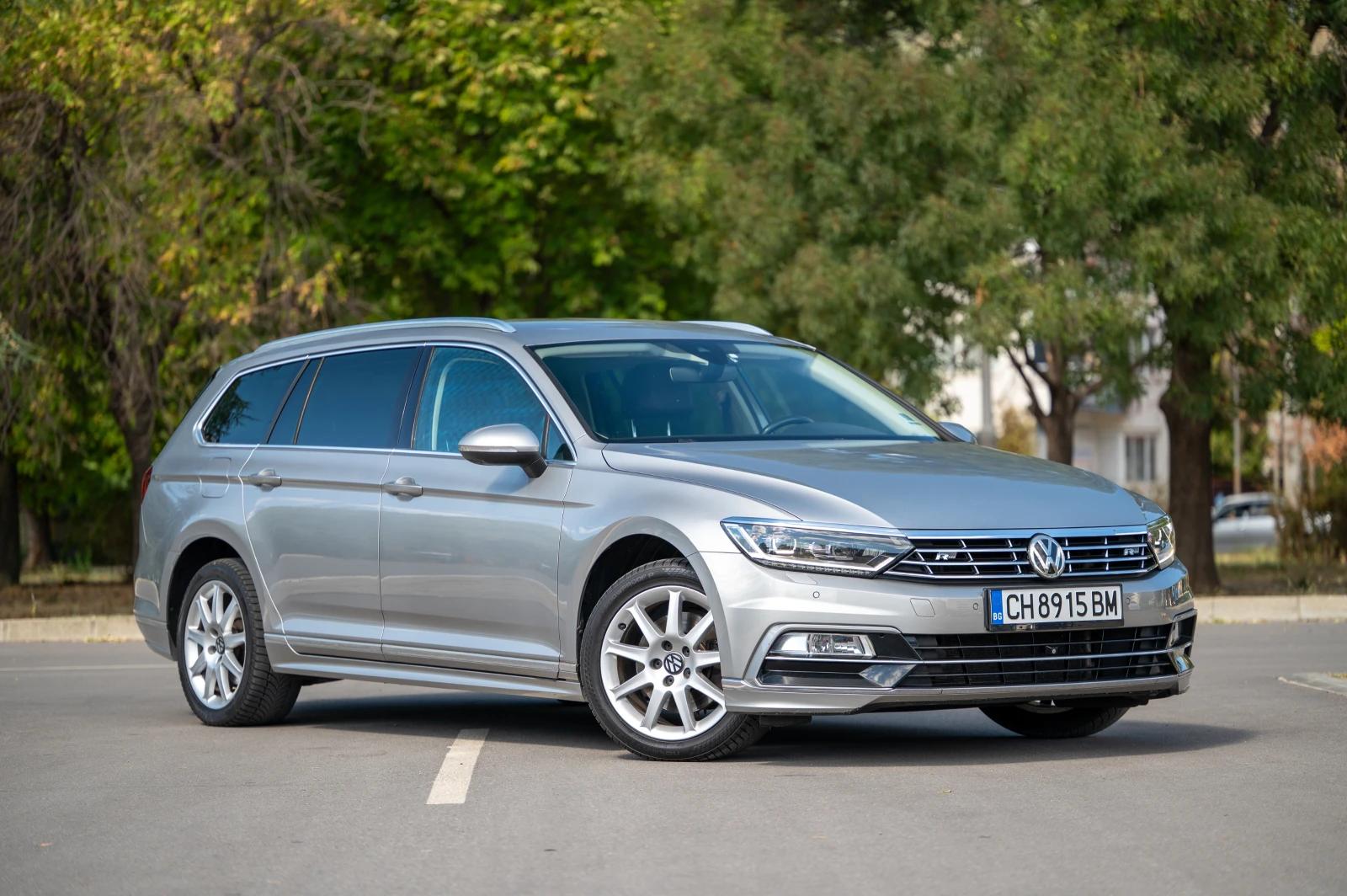 VW Passat R-LINE - изображение 2
